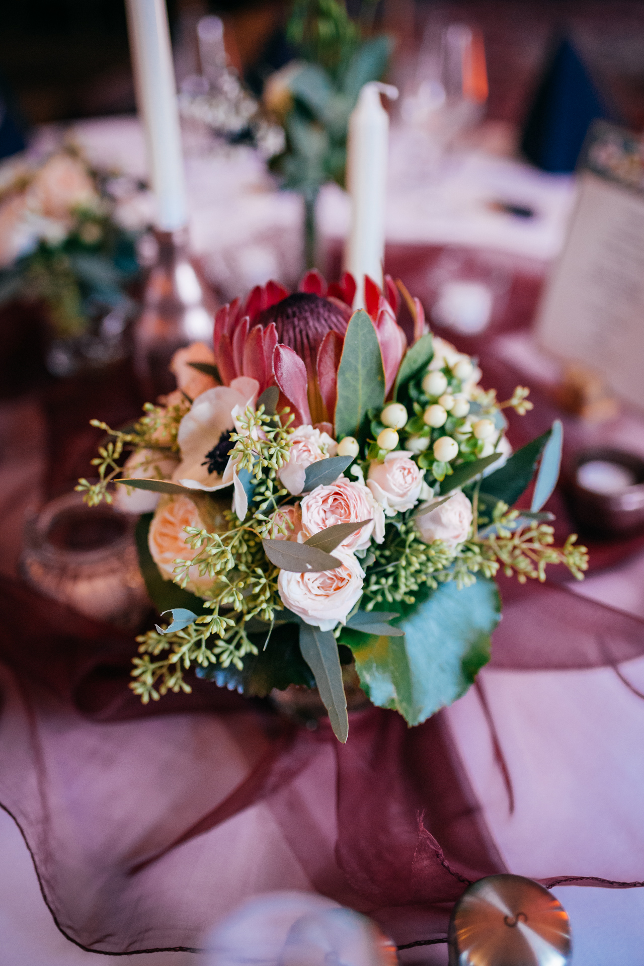 Blumendeko Winterhochzeit